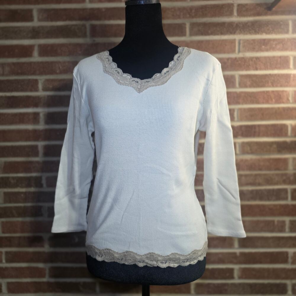 Vintage Villager Liz Claiborne White Ribbed Lace Trim Long Sleeve Top Size M